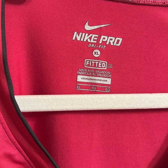 Nike Pro Hot pink Dri-Fit workout top - Picture 2 of 3
